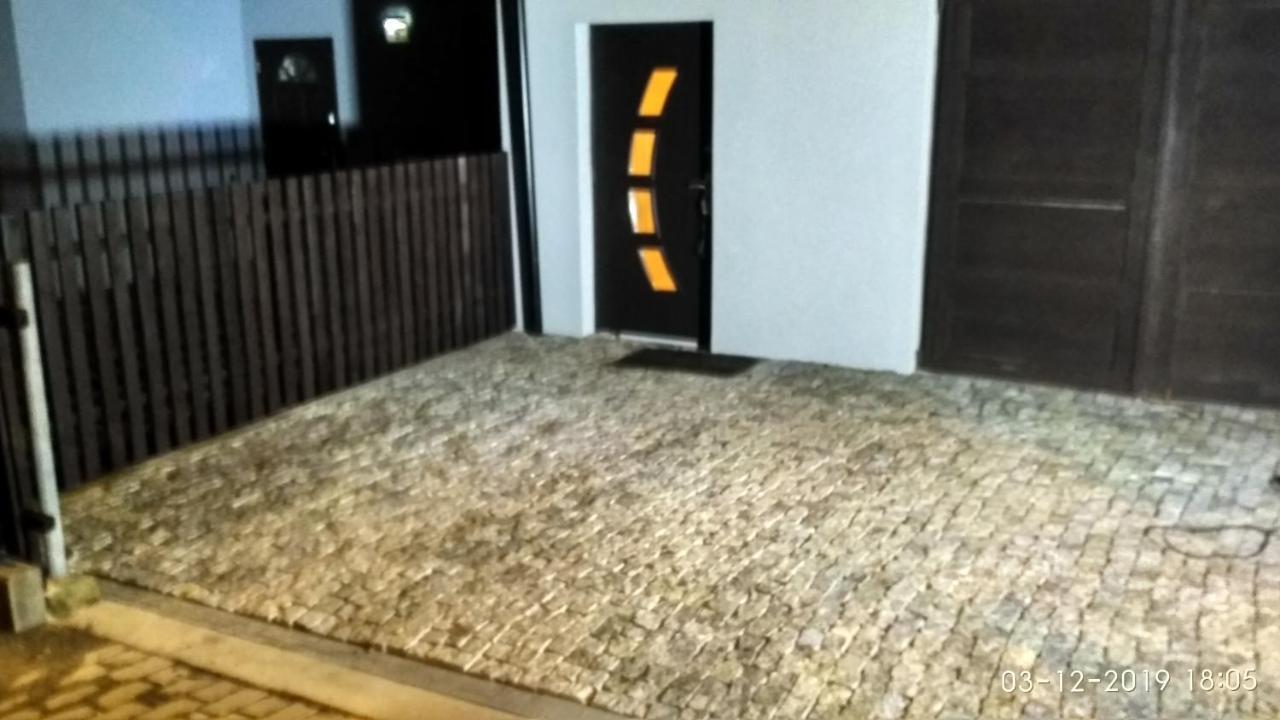 Apartament Kaola Еленя-Гура Экстерьер фото